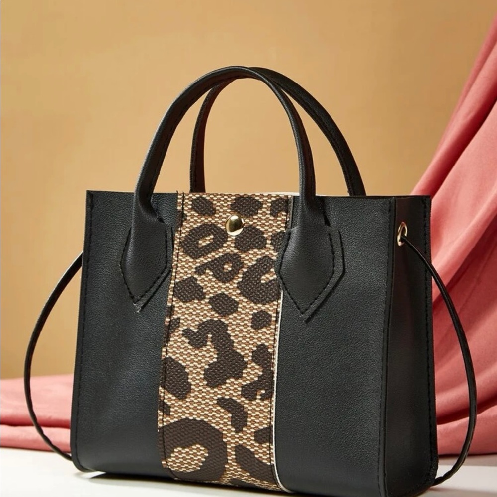HANDBAG 👜 NWOT